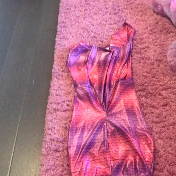 Mermaid tail - Picture 3 of 3